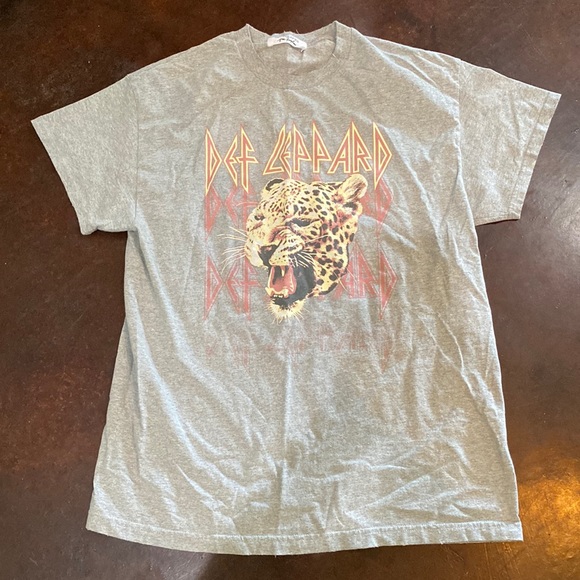 Free People Tops - Free People Gray Graphic Tee with Leopard Band Print